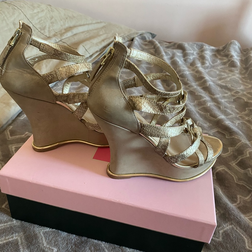 Guess shoes